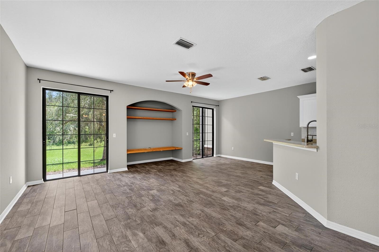 FISHHAWK RANCH PH 02 TR 12B - Residential
