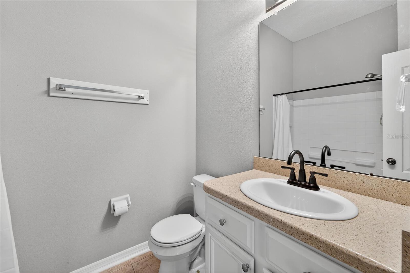 FISHHAWK RANCH PH 02 TR 12B - Residential