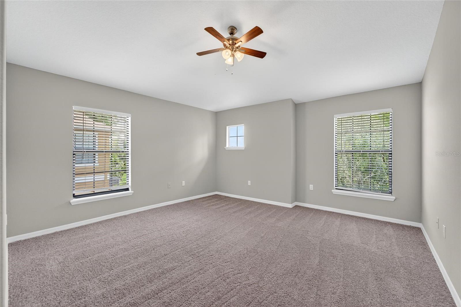 FISHHAWK RANCH PH 02 TR 12B - Residential