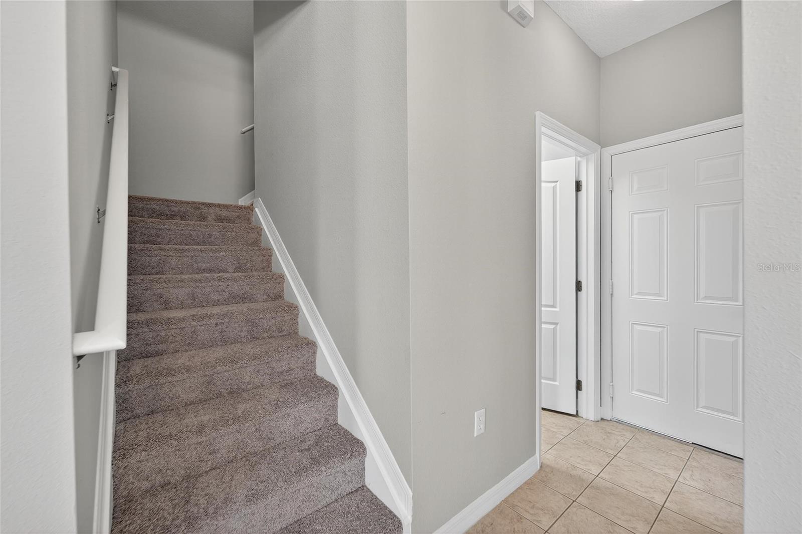FISHHAWK RANCH PH 02 TR 12B - Residential