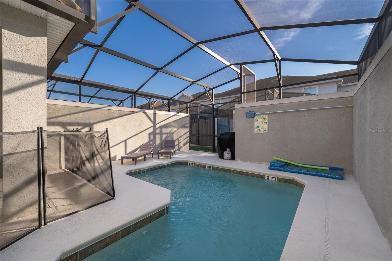 STOREY LAKE PH 3 - Residential