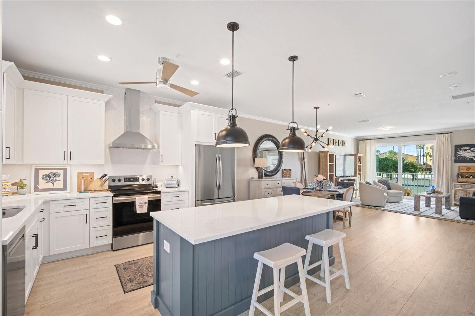 TIDES VILLAGE - CONCOURSE - Residential