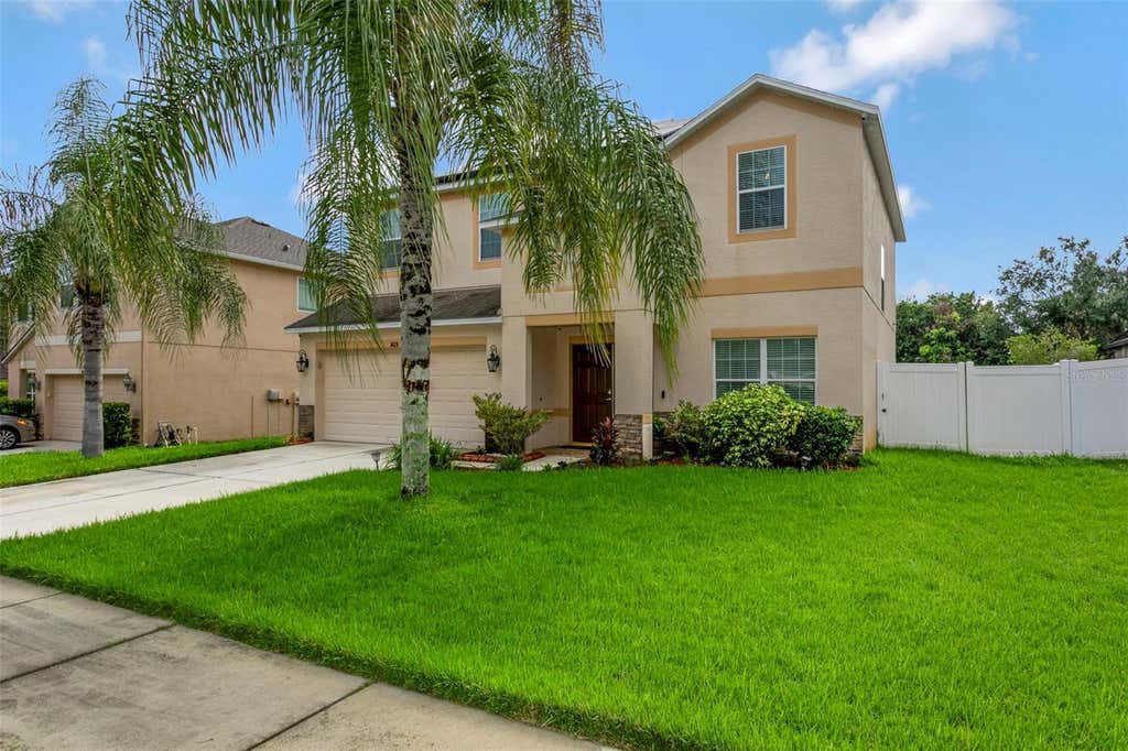 Photo of 1424 Main Street, Valrico, FL 33594 (MLS # TB8528588)
