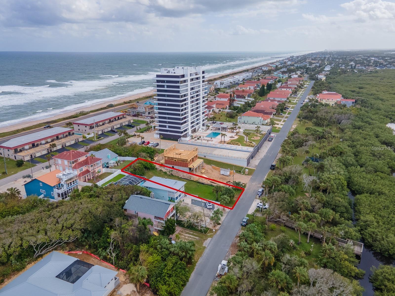 GOLD COAST SUB - Land