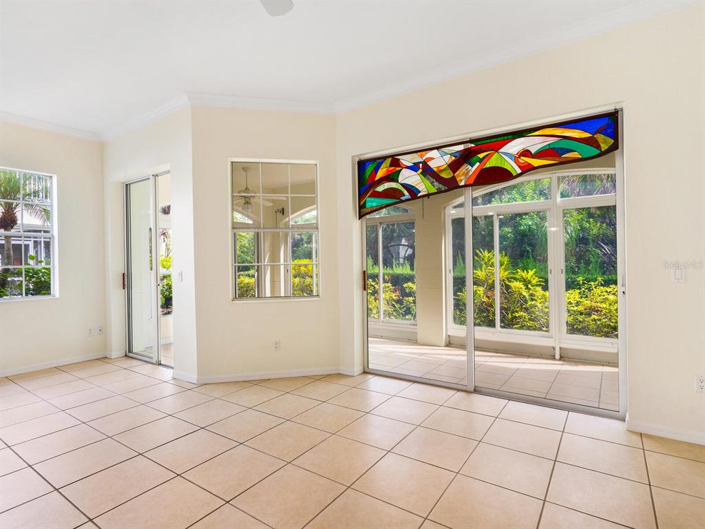 THE VILLAS AT VENICE - Residential