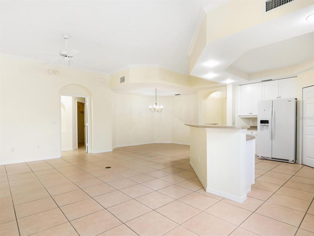 THE VILLAS AT VENICE - Residential