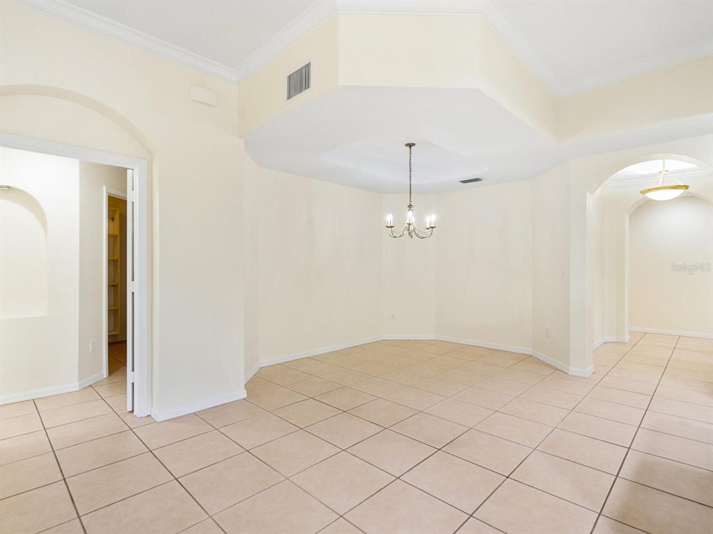 THE VILLAS AT VENICE - Residential