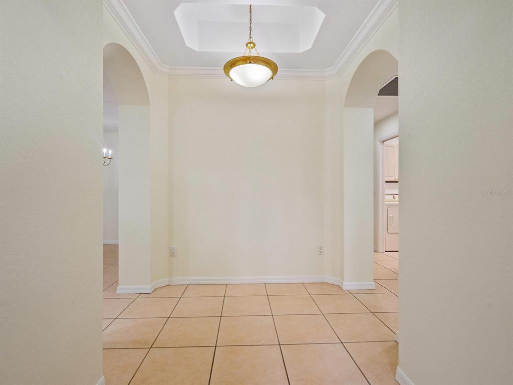 THE VILLAS AT VENICE - Residential