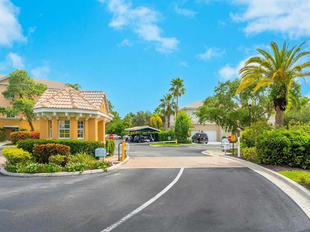 THE VILLAS AT VENICE - Residential