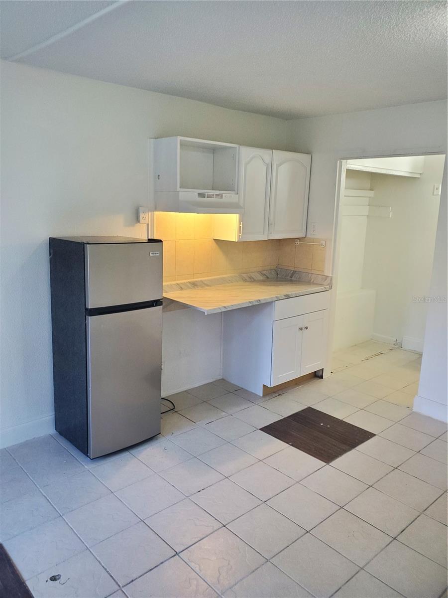 SANDLAKE COURTYARDS CONDO 5901/3515 - Residential