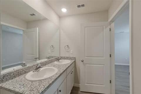 Tiny photo for 8590 SW 43rd Terrace, Ocala, FL 34476 (MLS # O6420806)