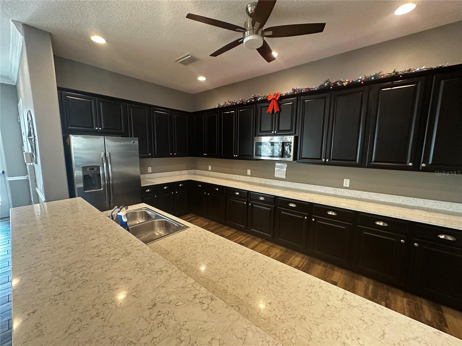 SUNSHINE VILLAGE PH 1B-2 - Residential