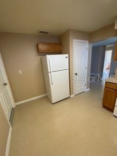 TROPICAL SHORES MNR - Residential Lease