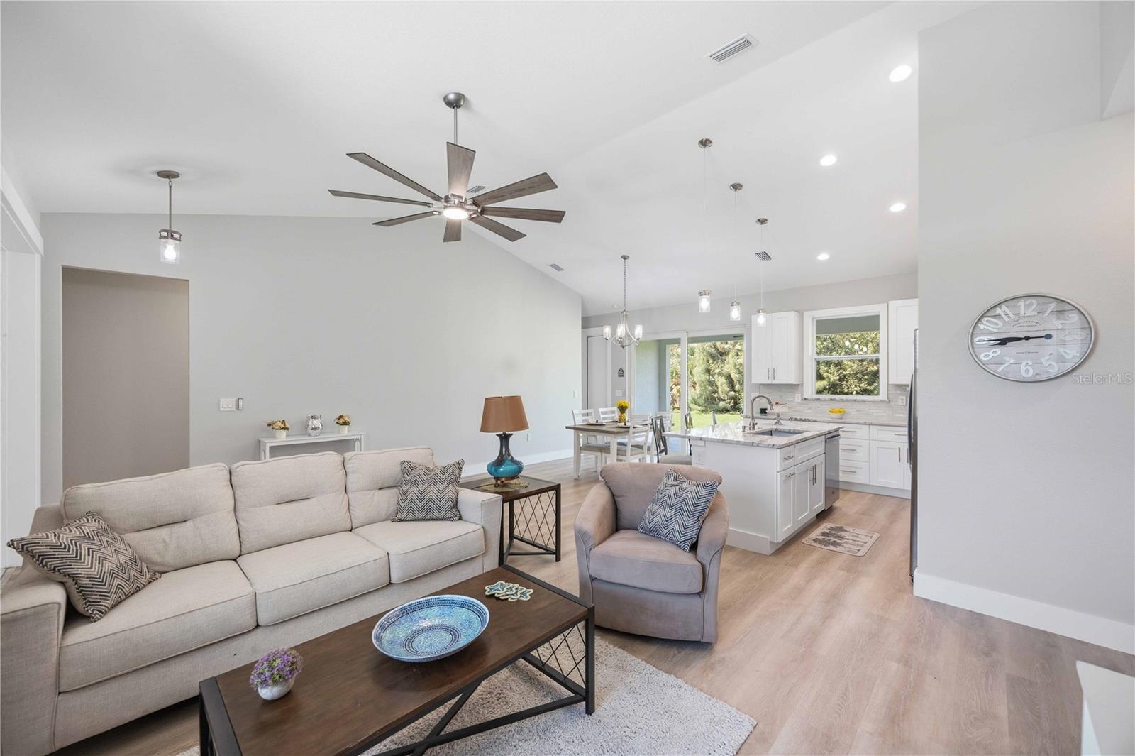 10443 RIVERSIDE ROAD