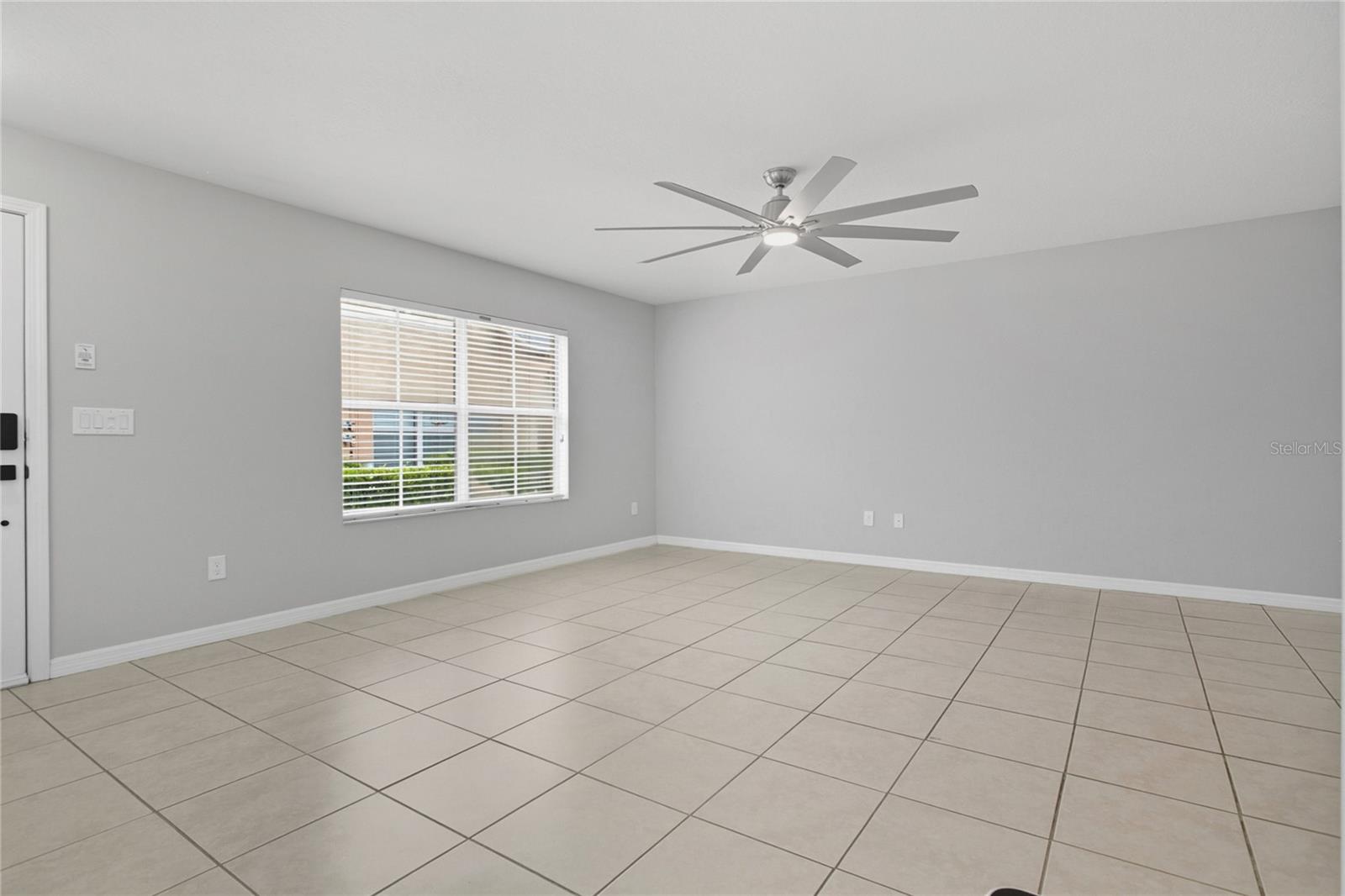 AMBERLEE TWNHMS - Residential