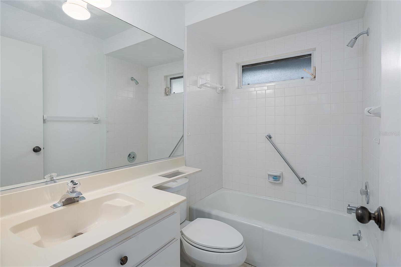 GARDEN LAKES VILLAS SEC 3 - Residential