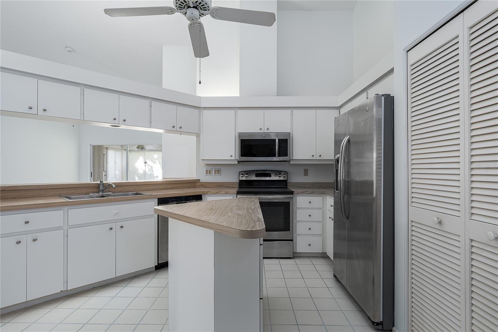 GARDEN LAKES VILLAS SEC 3 - Residential