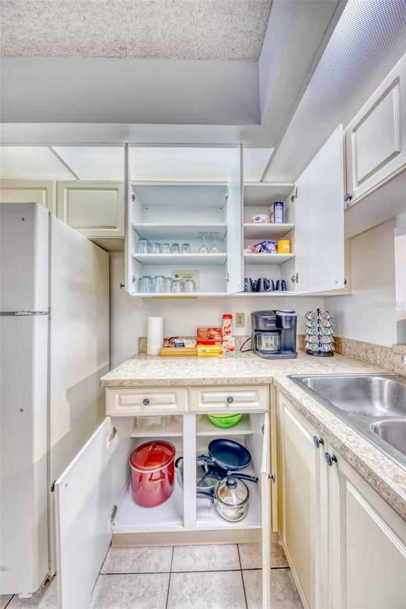 4401 46TH AVENUE W 102