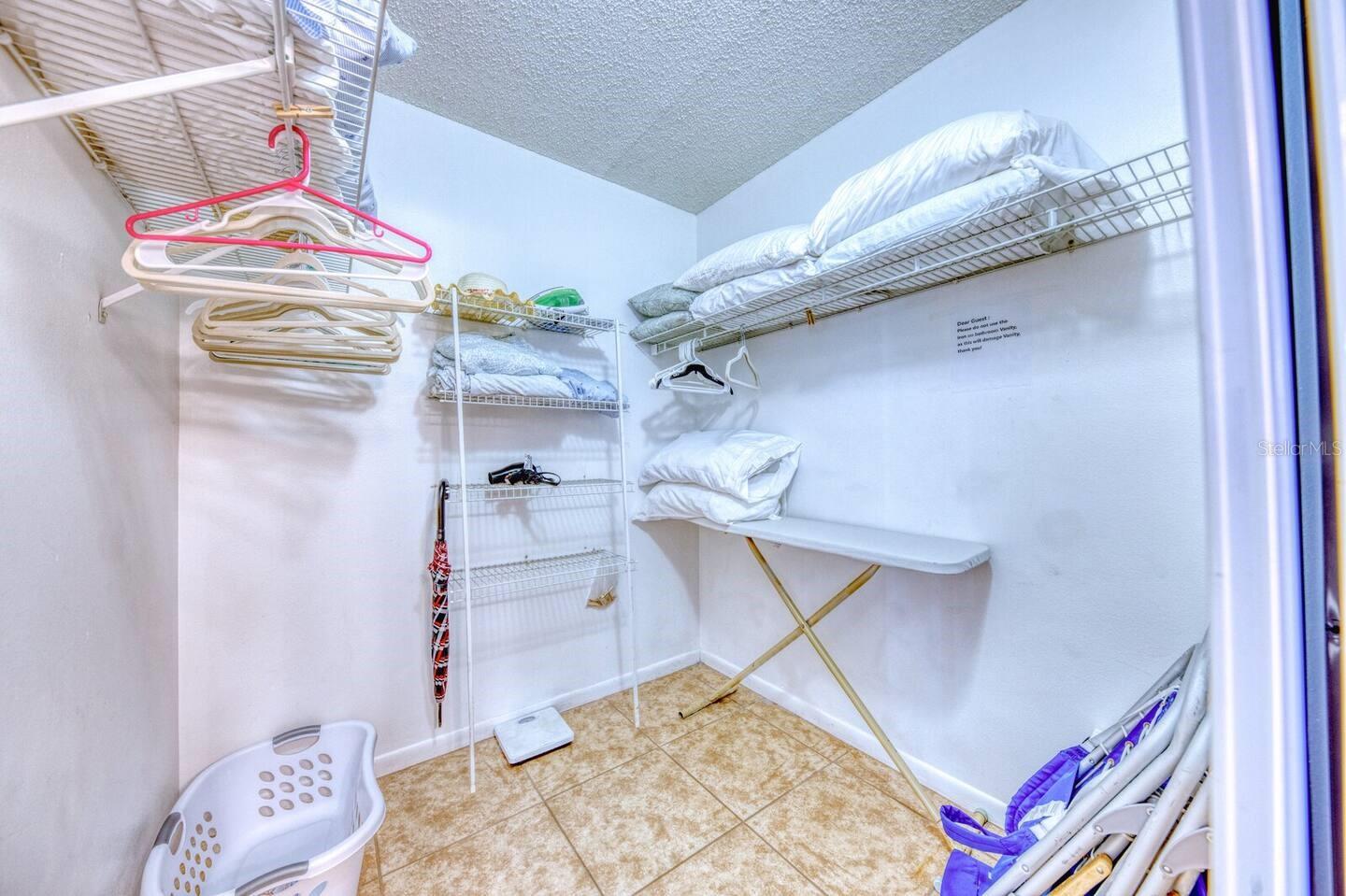 SHOREWALK BATH & TENNIS CLUB 13 - Residential