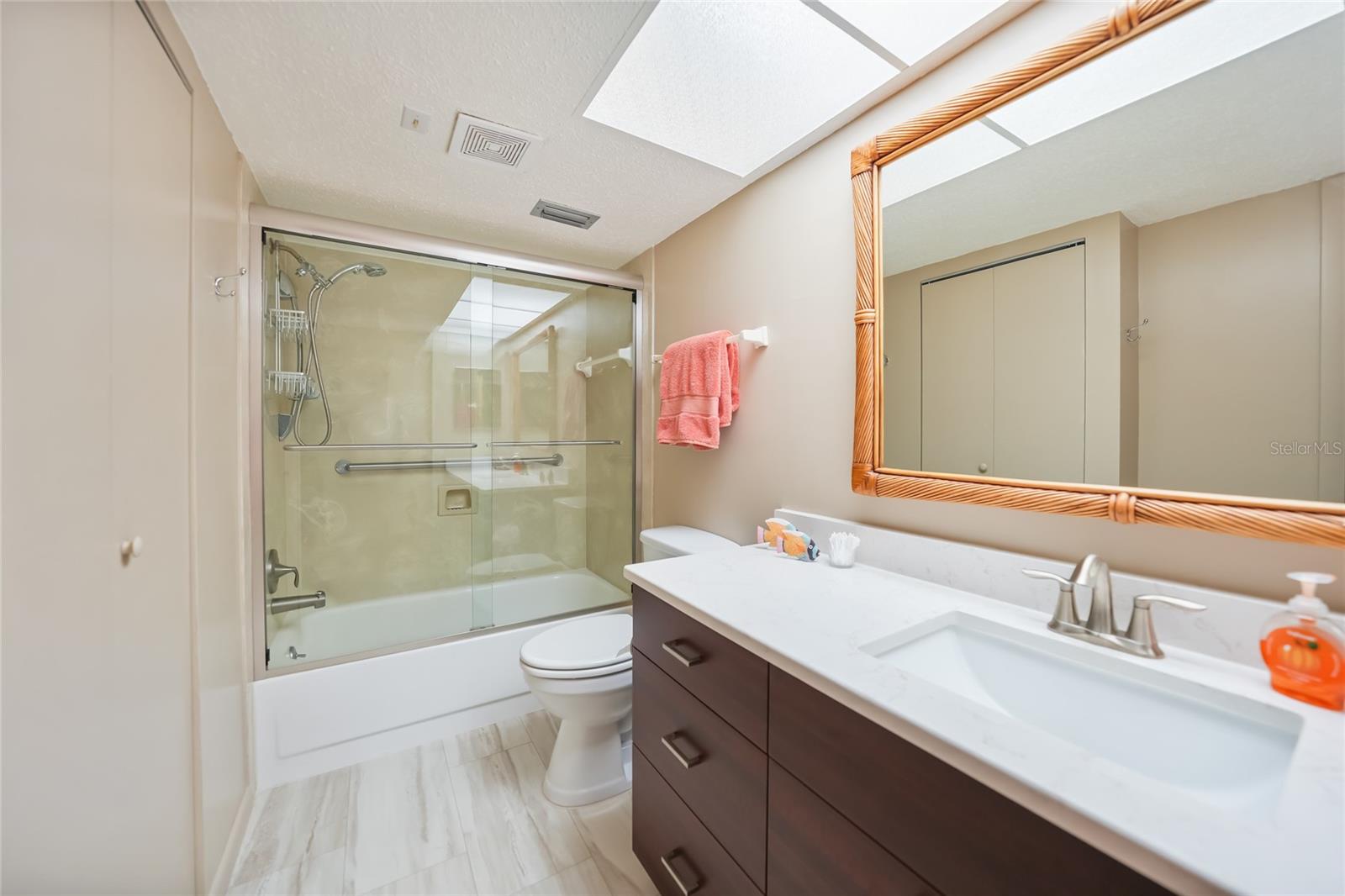 FANTASY ISLAND BLDG D - Residential