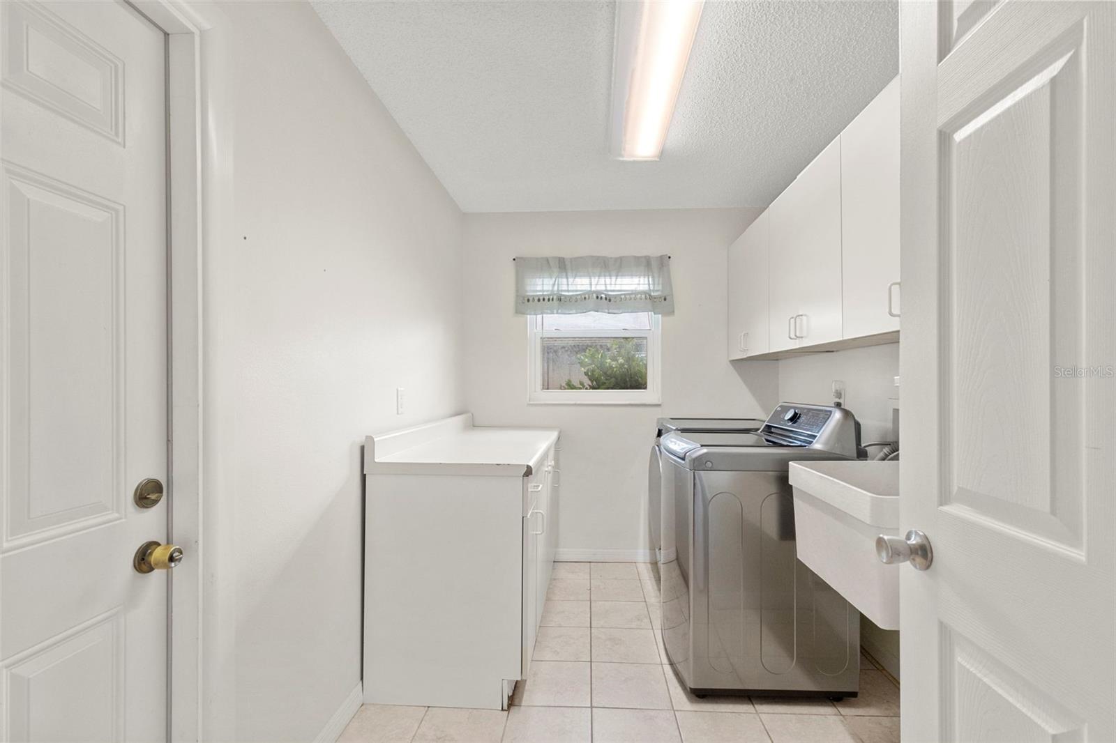 CARROLLWOOD VILLAGE PH TWO - Residential