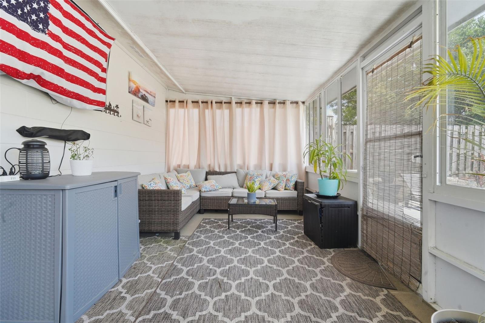 DELTONA LAKES UNIT 03 - Residential