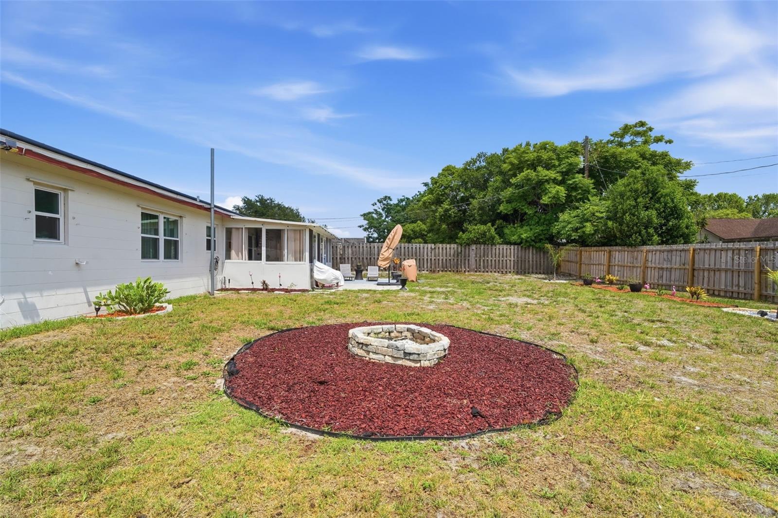 DELTONA LAKES UNIT 03 - Residential