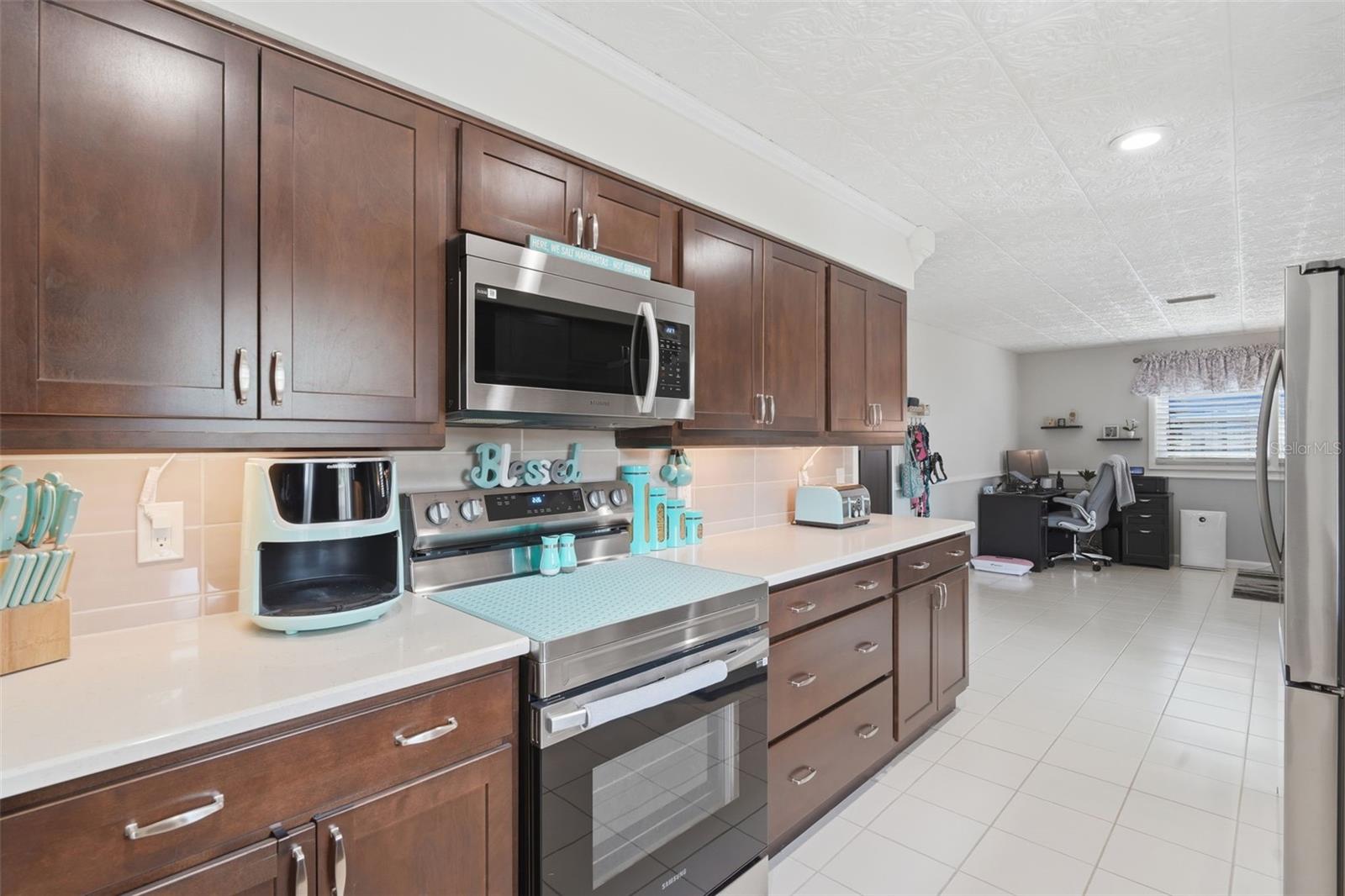 DELTONA LAKES UNIT 03 - Residential