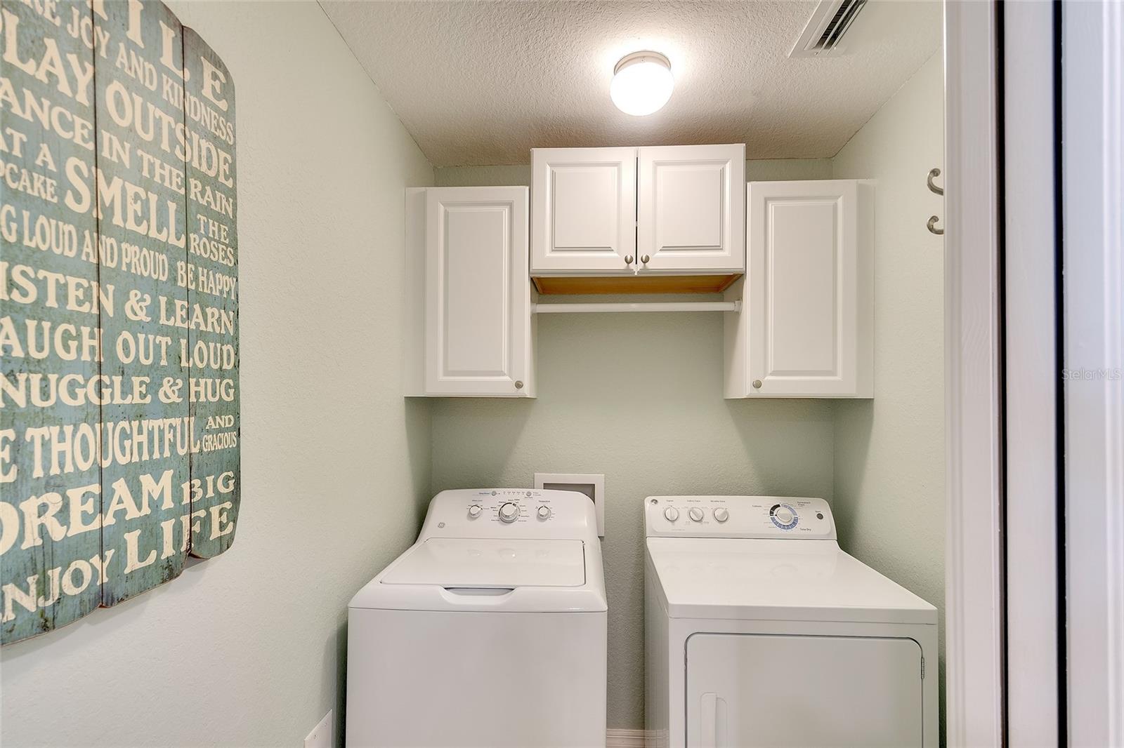 RIVER STRAND - Residential