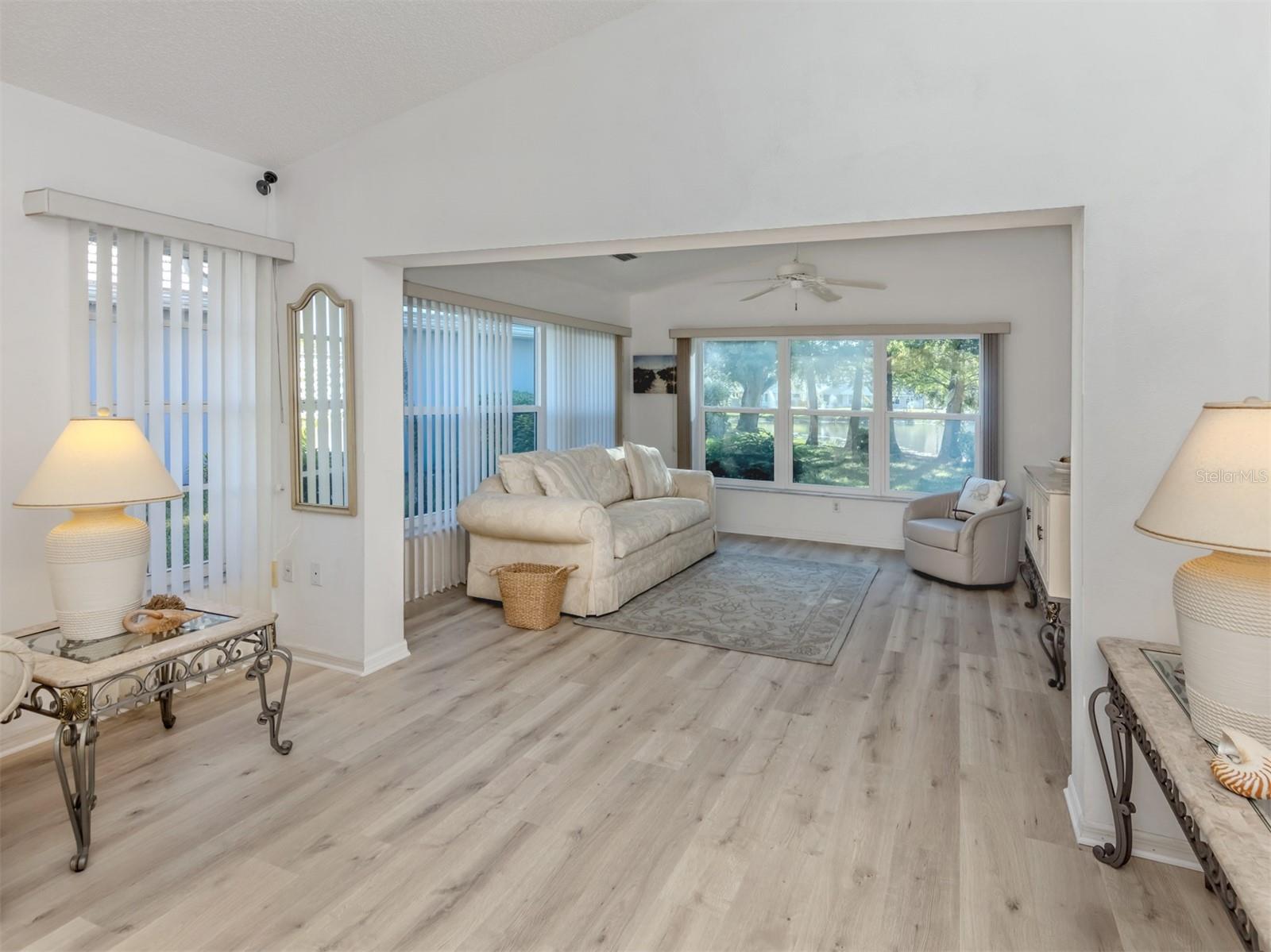 CLUBSIDE VILLAS - Residential