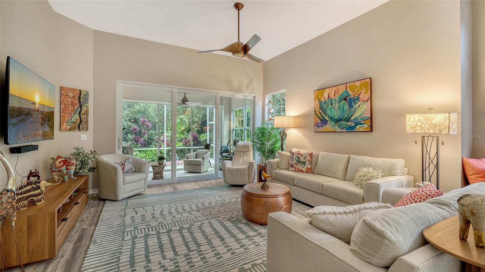 UNIVERSITY PARK - Residential