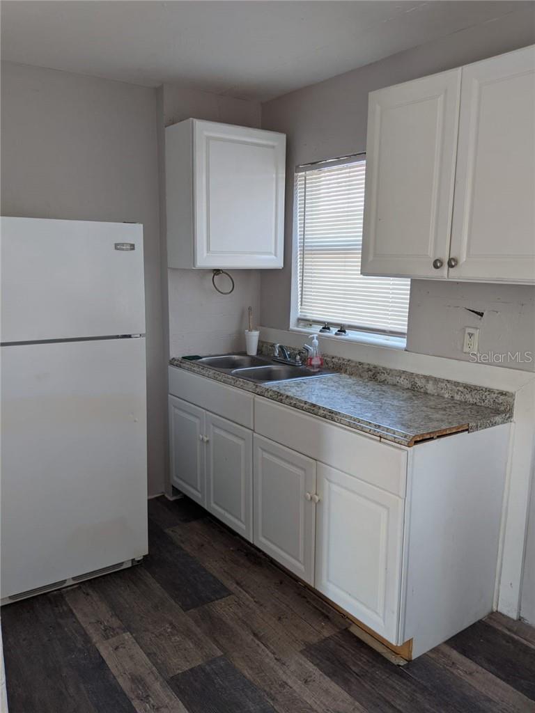 GLENWOOD PARK - Residential Income