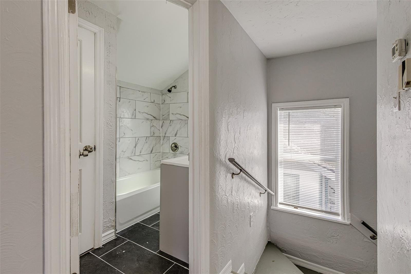 GLENWOOD PARK - Residential Income