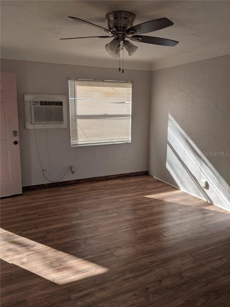 GLENWOOD PARK - Residential Income