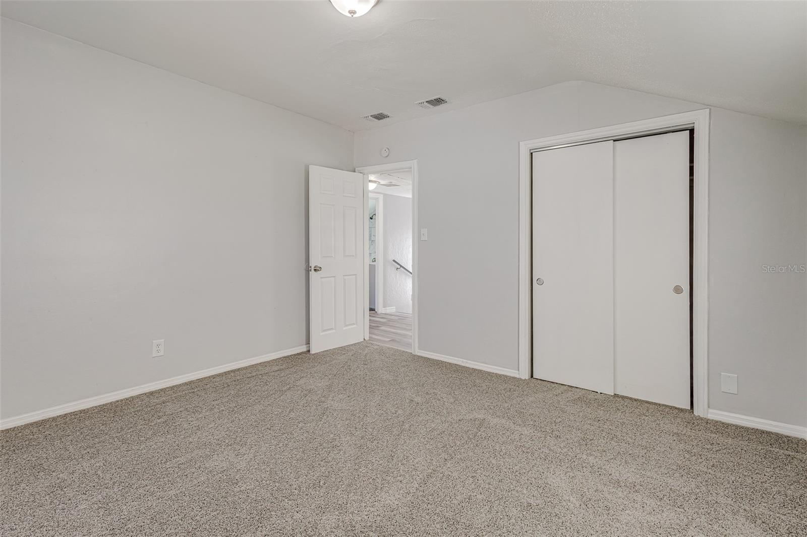 GLENWOOD PARK - Residential Income