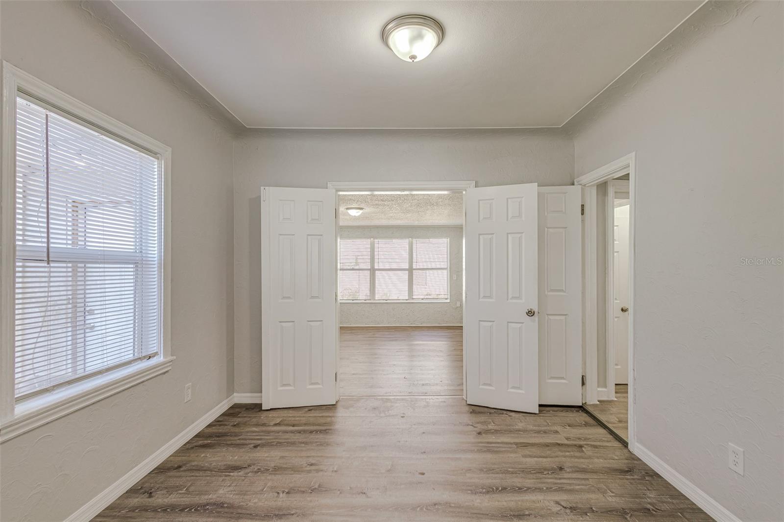 GLENWOOD PARK - Residential Income