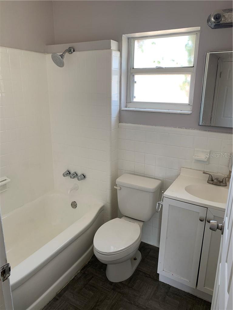 GLENWOOD PARK - Residential Income