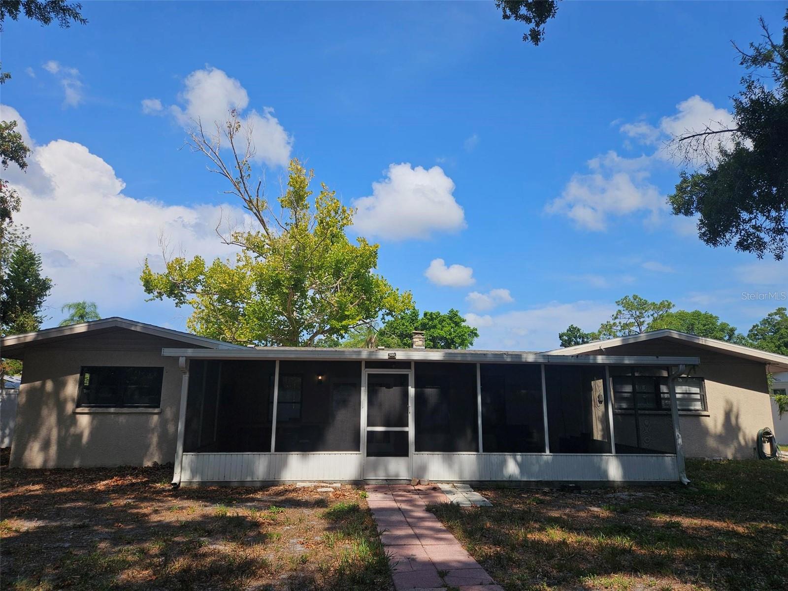 1417 27TH STREET W