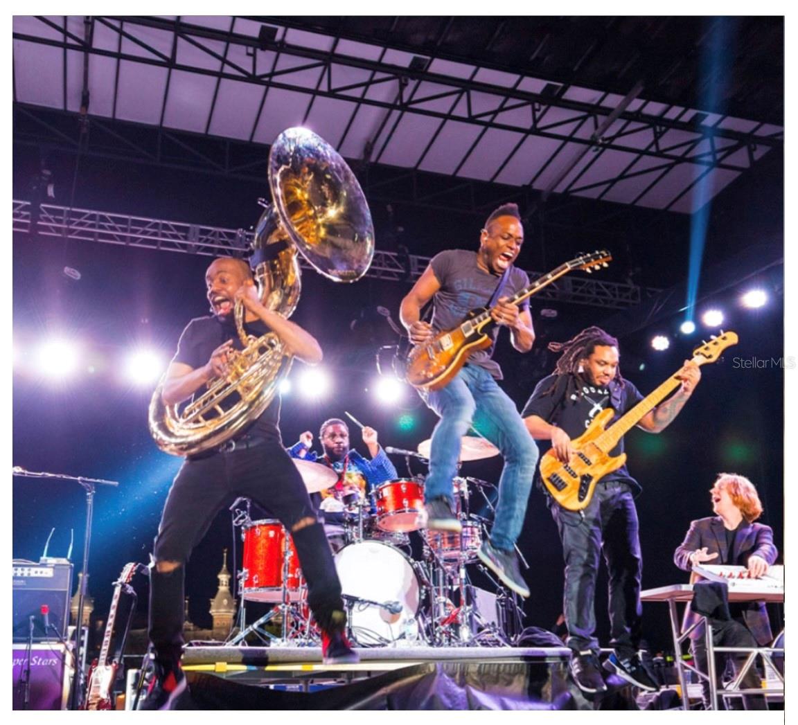 PENDRY RESIDENCES TAMPA - Residential