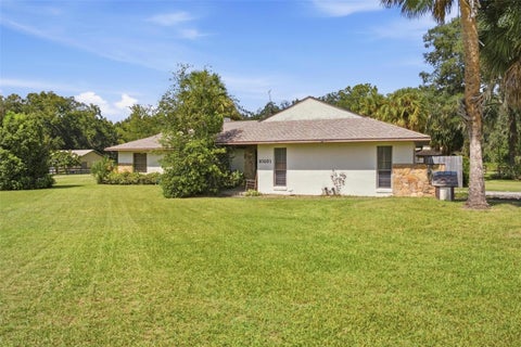 Tiny photo for 10131 SE 170th Lane, Summerfield, FL 34491 (MLS # G5118167)