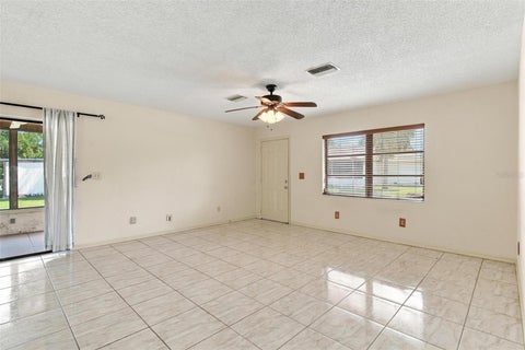 Tiny photo for 10131 SE 170th Lane, Summerfield, FL 34491 (MLS # G5118167)