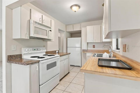 Tiny photo for 10131 SE 170th Lane, Summerfield, FL 34491 (MLS # G5118167)