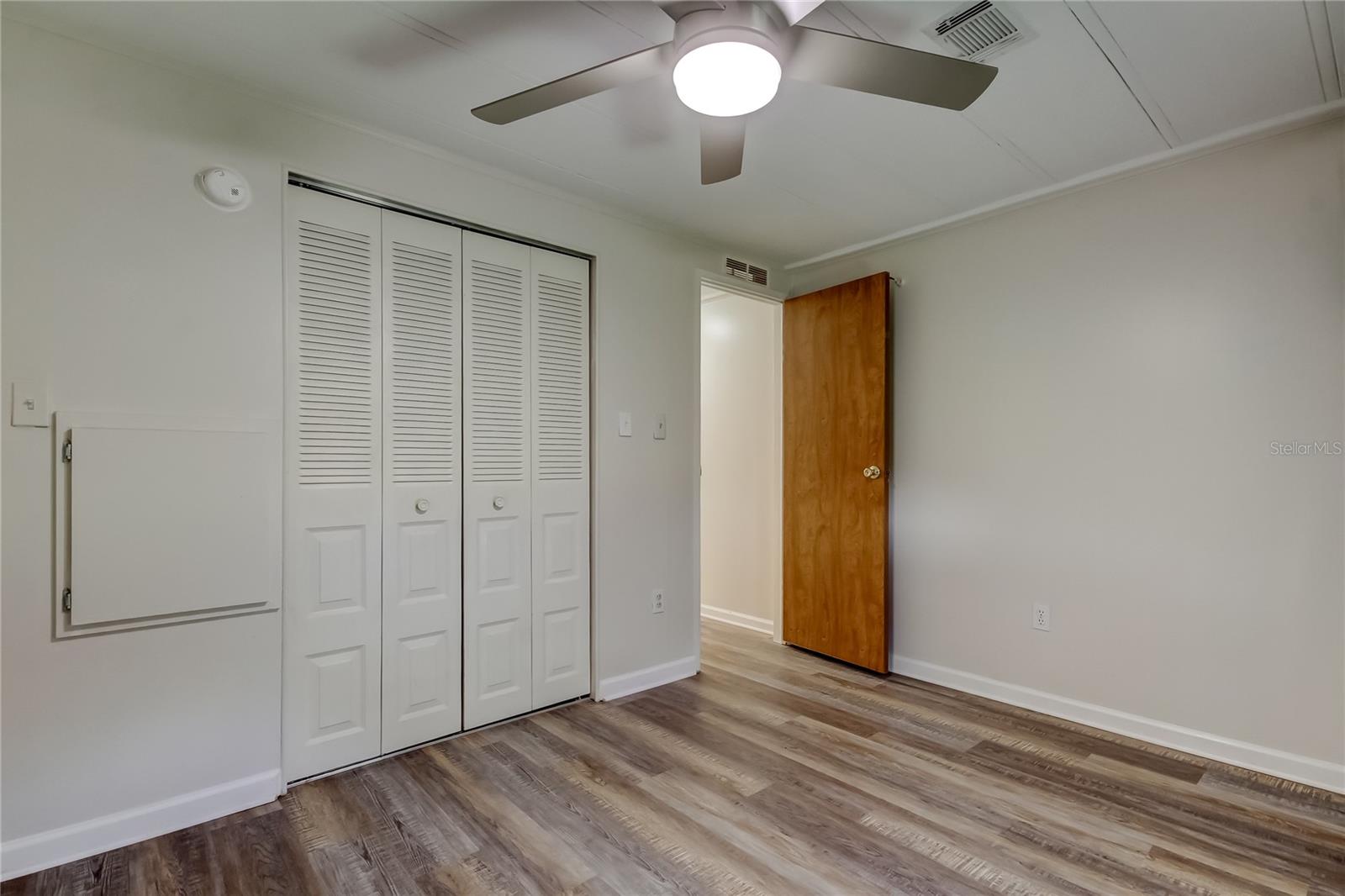SHELDON WEST MH COMMUNITY - Residential