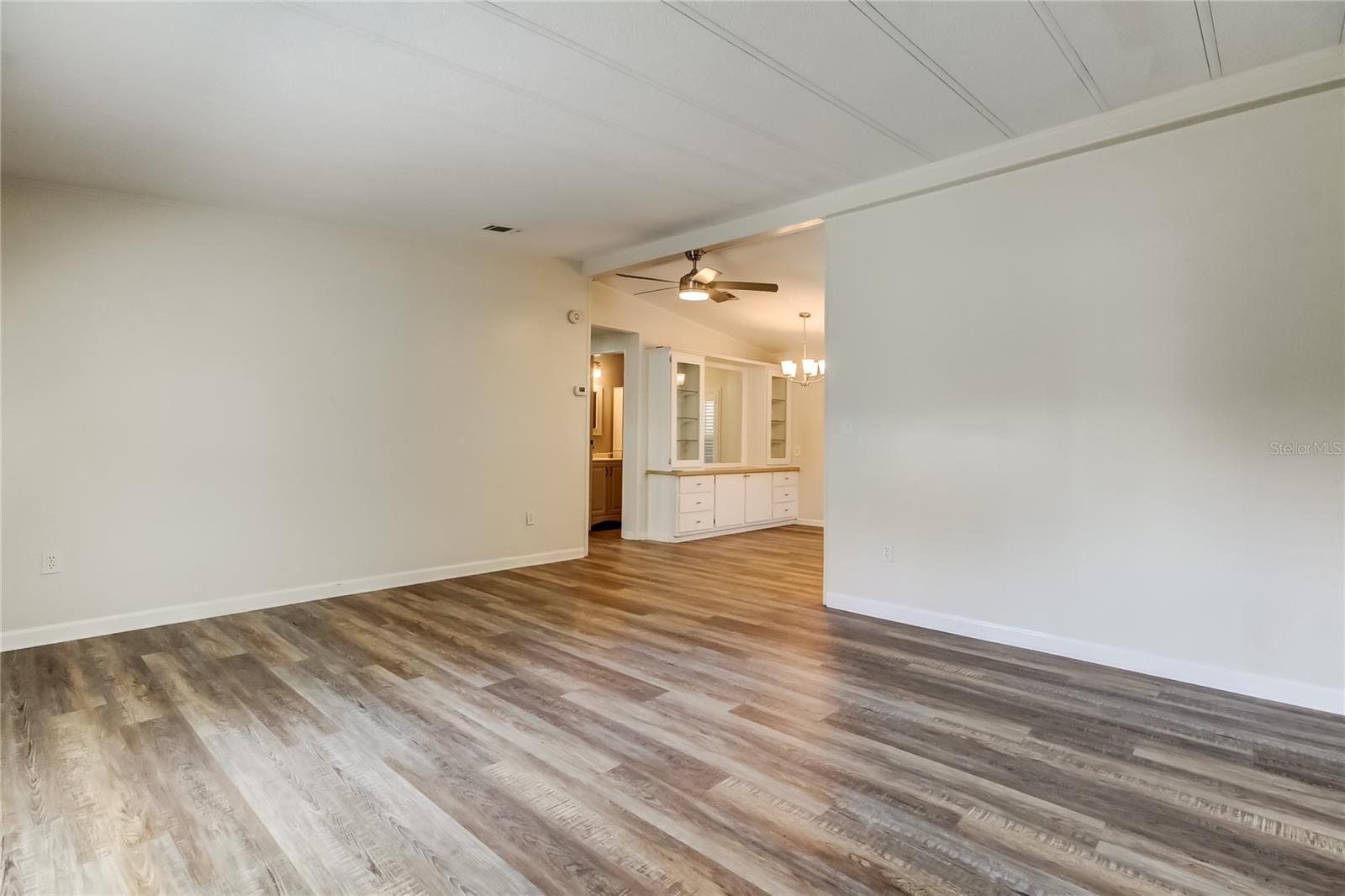 SHELDON WEST MH COMMUNITY - Residential