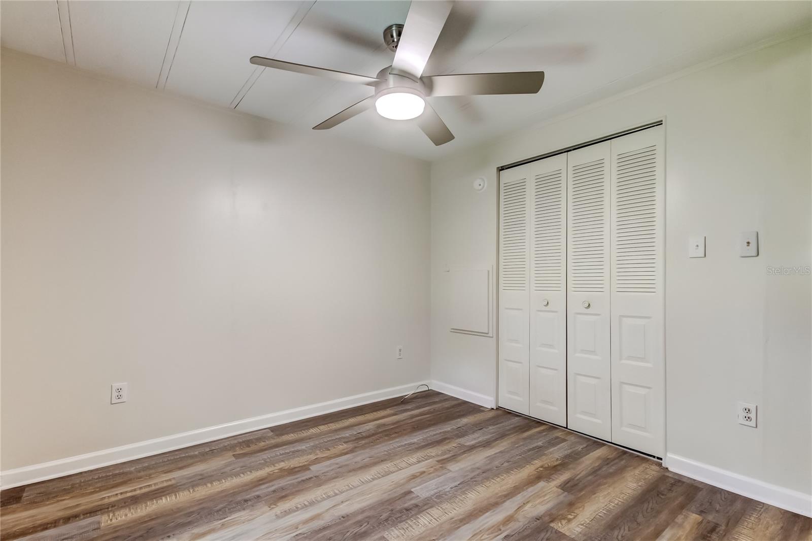 SHELDON WEST MH COMMUNITY - Residential