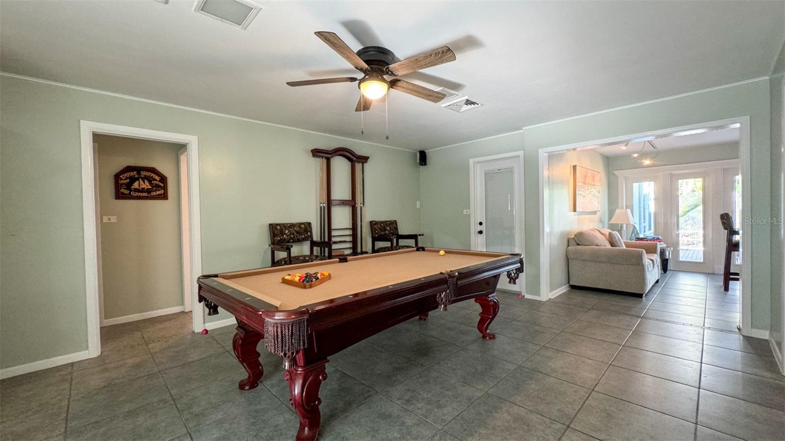 HARBOR HILLS - Residential Lease