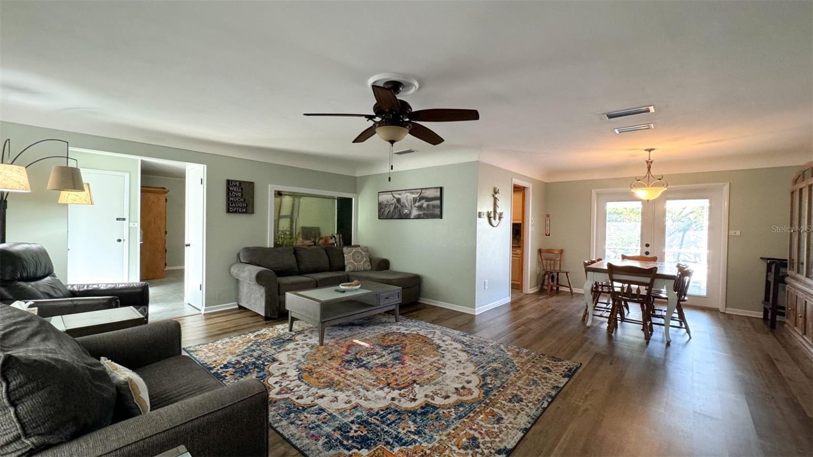 HARBOR HILLS - Residential Lease