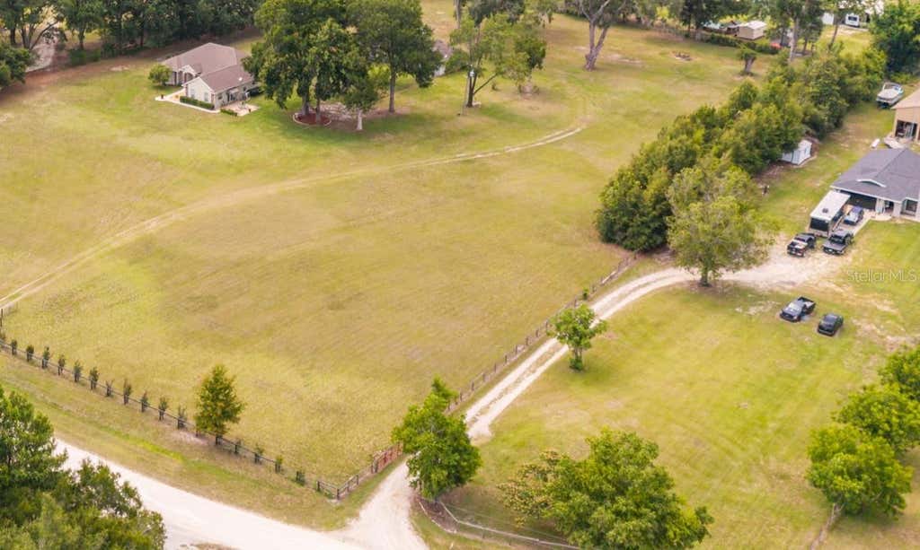 Photo of Tbd NE 155th St Road, Citra, FL 32113 (MLS # OM729256)