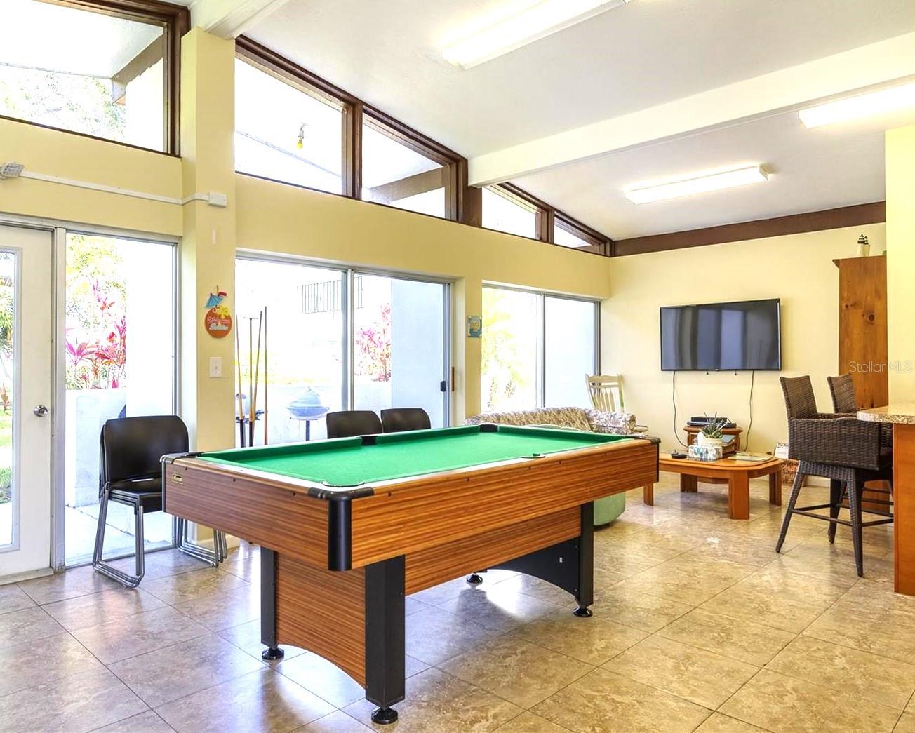 MARILYN PINES CONDO APTS - Residential Lease