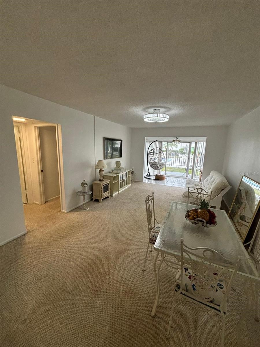 MARILYN PINES CONDO APTS - Residential Lease